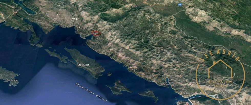 Zemljišča idealna za hotel ali zgradbo ob morju v bližini Dubrovnika